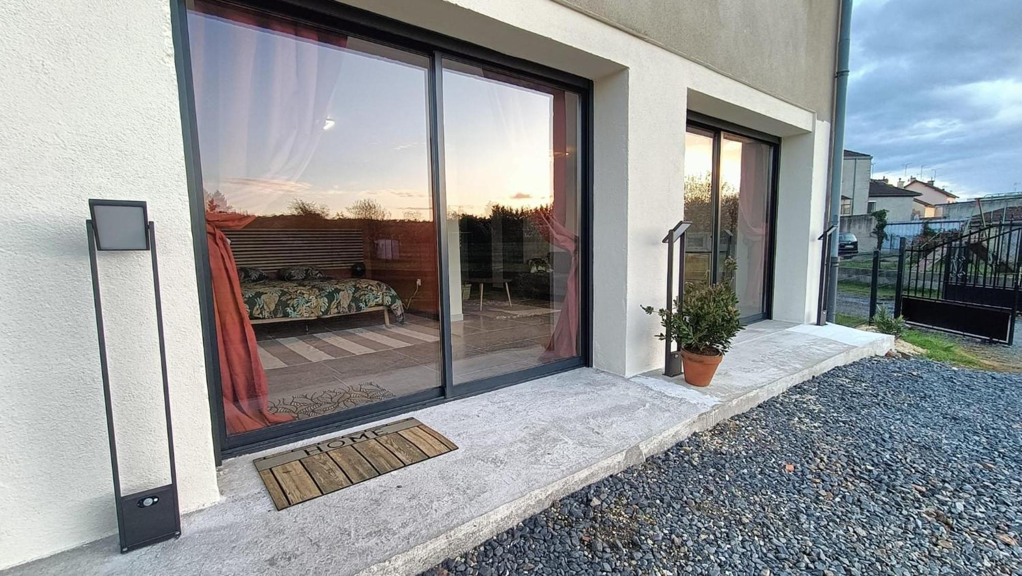 Apartment Les Jardins Ducarouge 3 Climatise Digoin